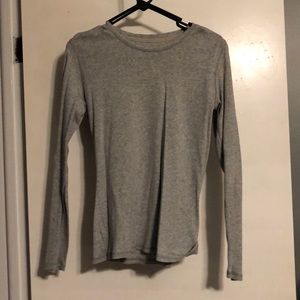 Women’s carhartt long sleeve